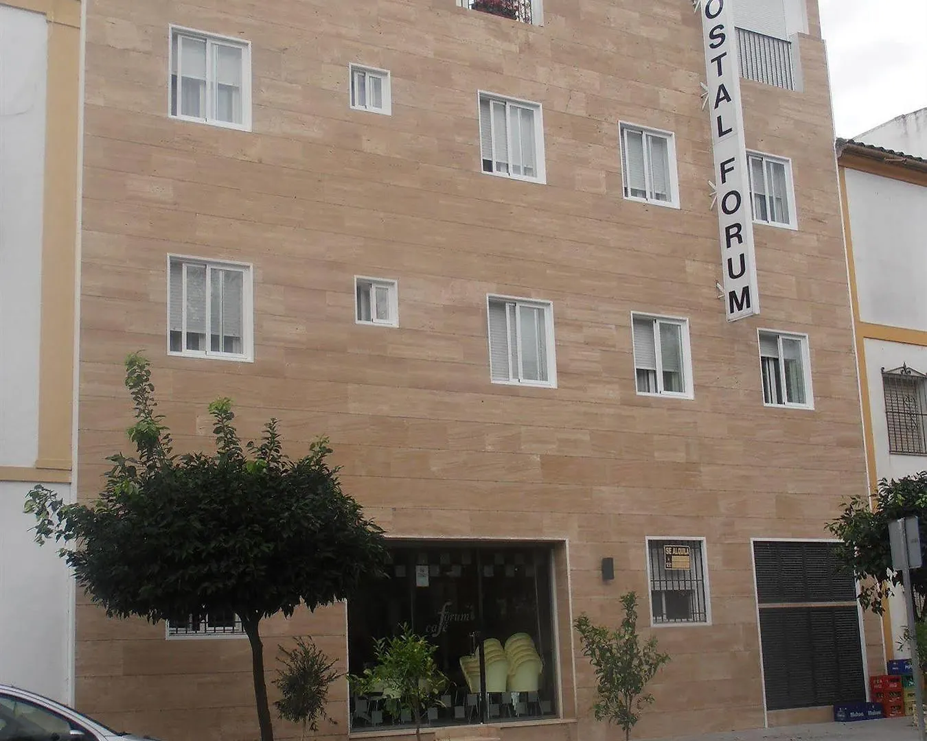 Guest house Hostal Forum Villa Del Rio
