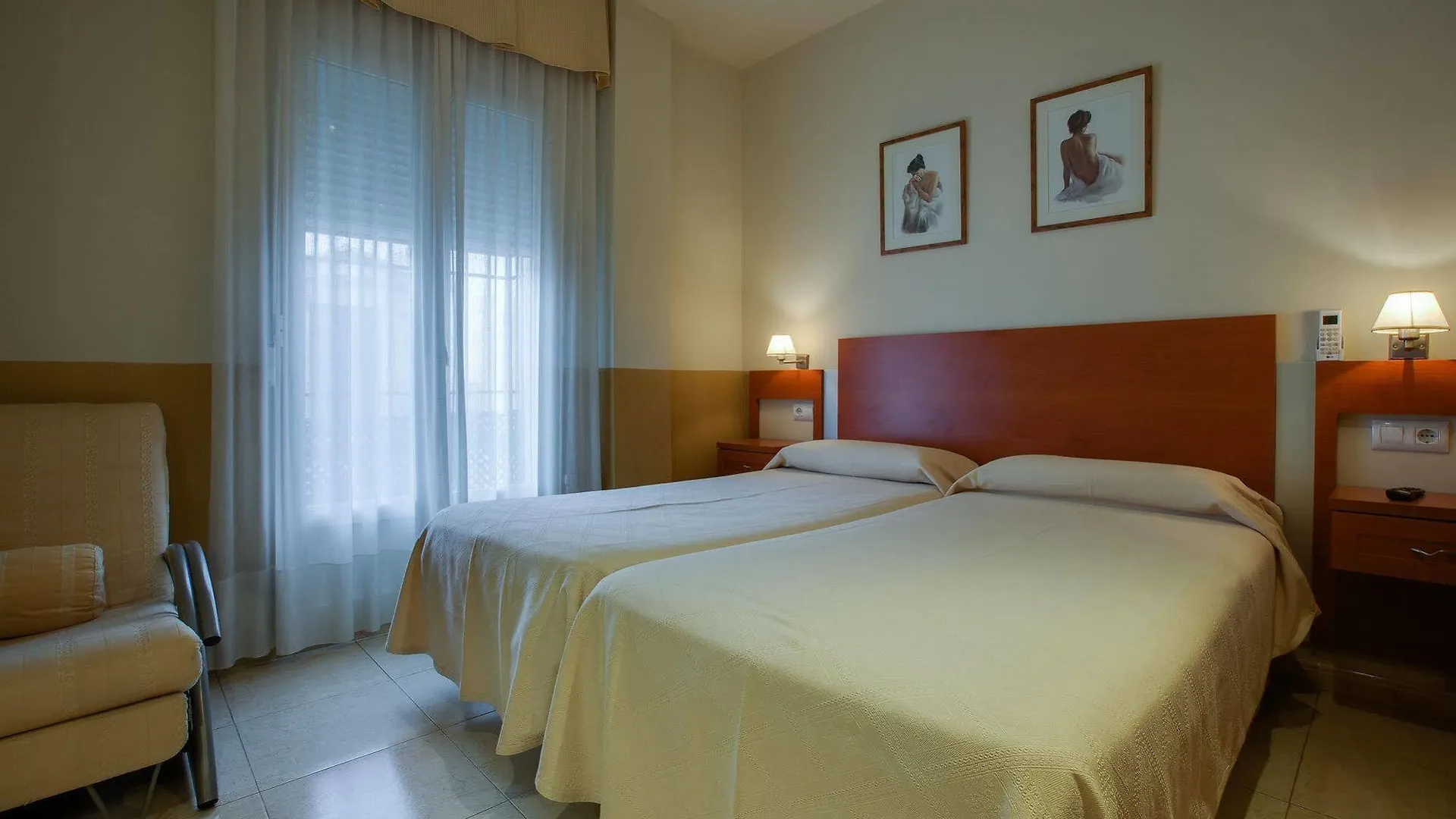 Hostal Forum Villa Del Rio Guest house