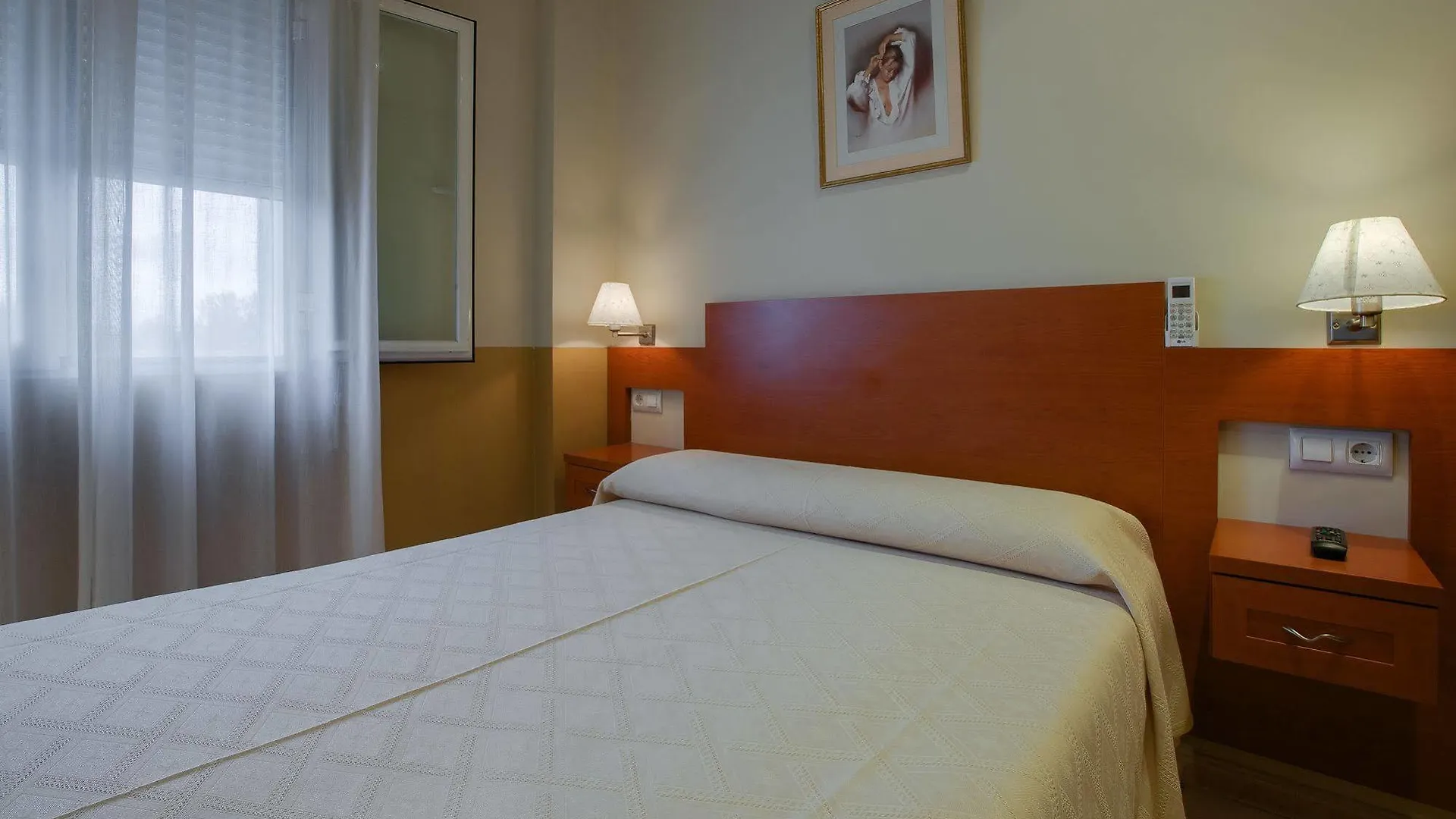 Guest house Hostal Forum Villa Del Rio